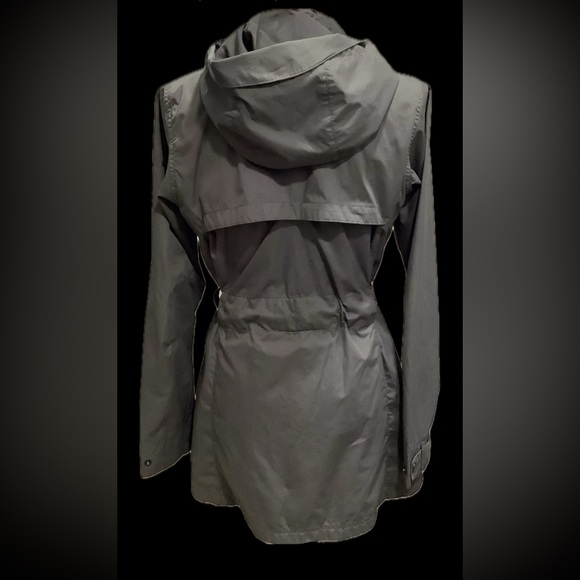 Columbia Omni Shield rain jacket L - Picture 7 of 7